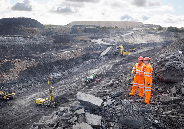 Foreign investors are still 